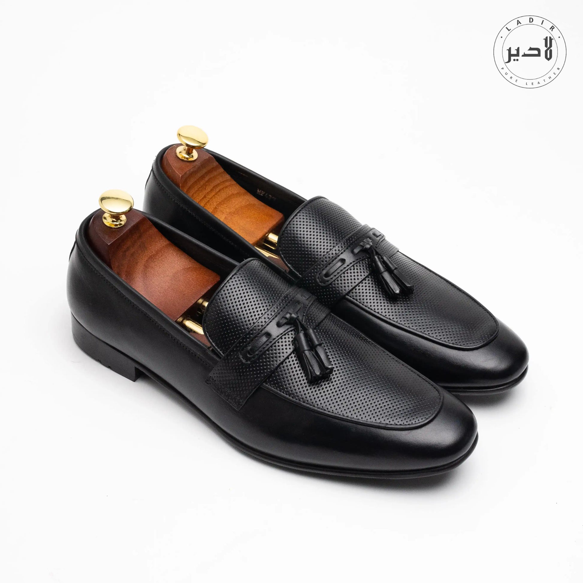 Overhead view of BRUNO BLACK leather shoes, emphasizing their timeless design and all-day comfort.