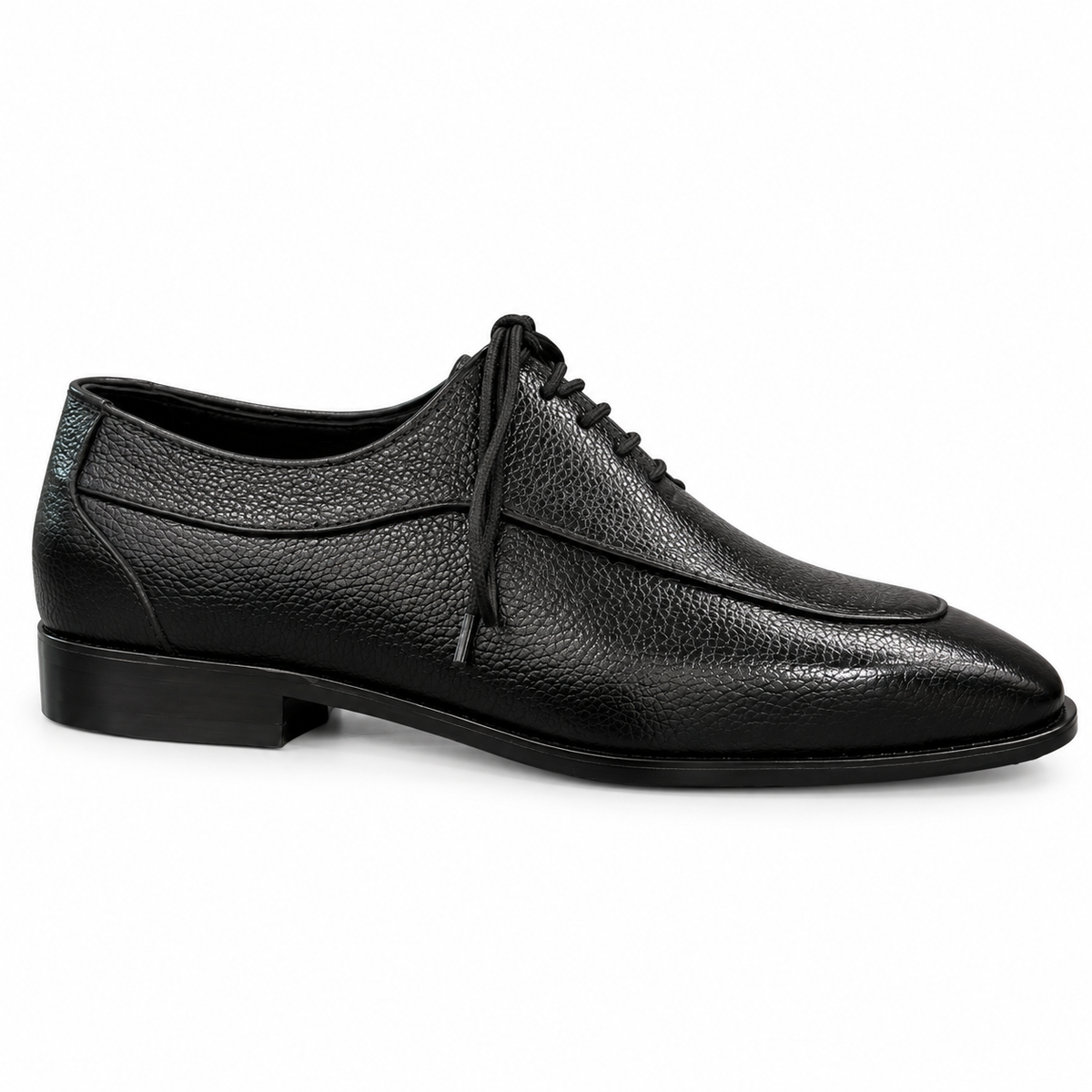 LEON BLACK Apron-Toe Oxford