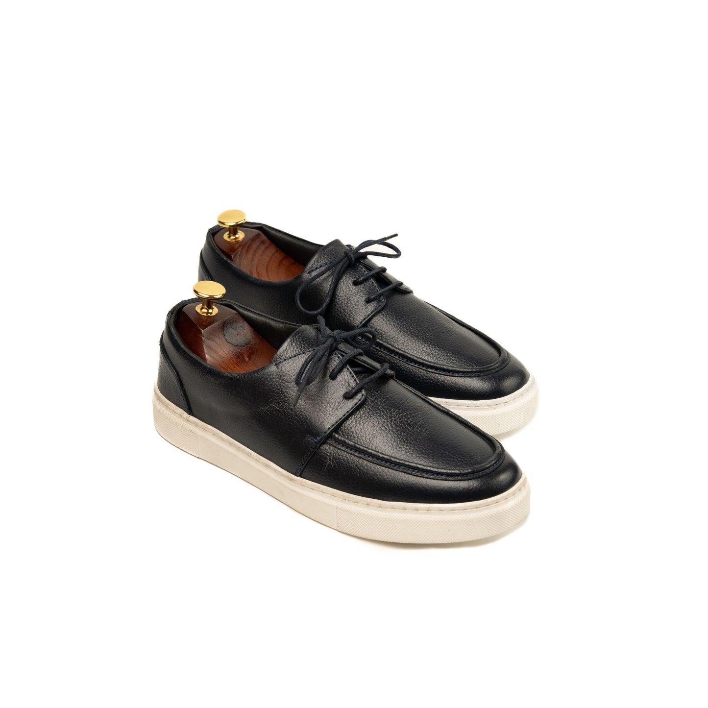 Luna Black Sneaker