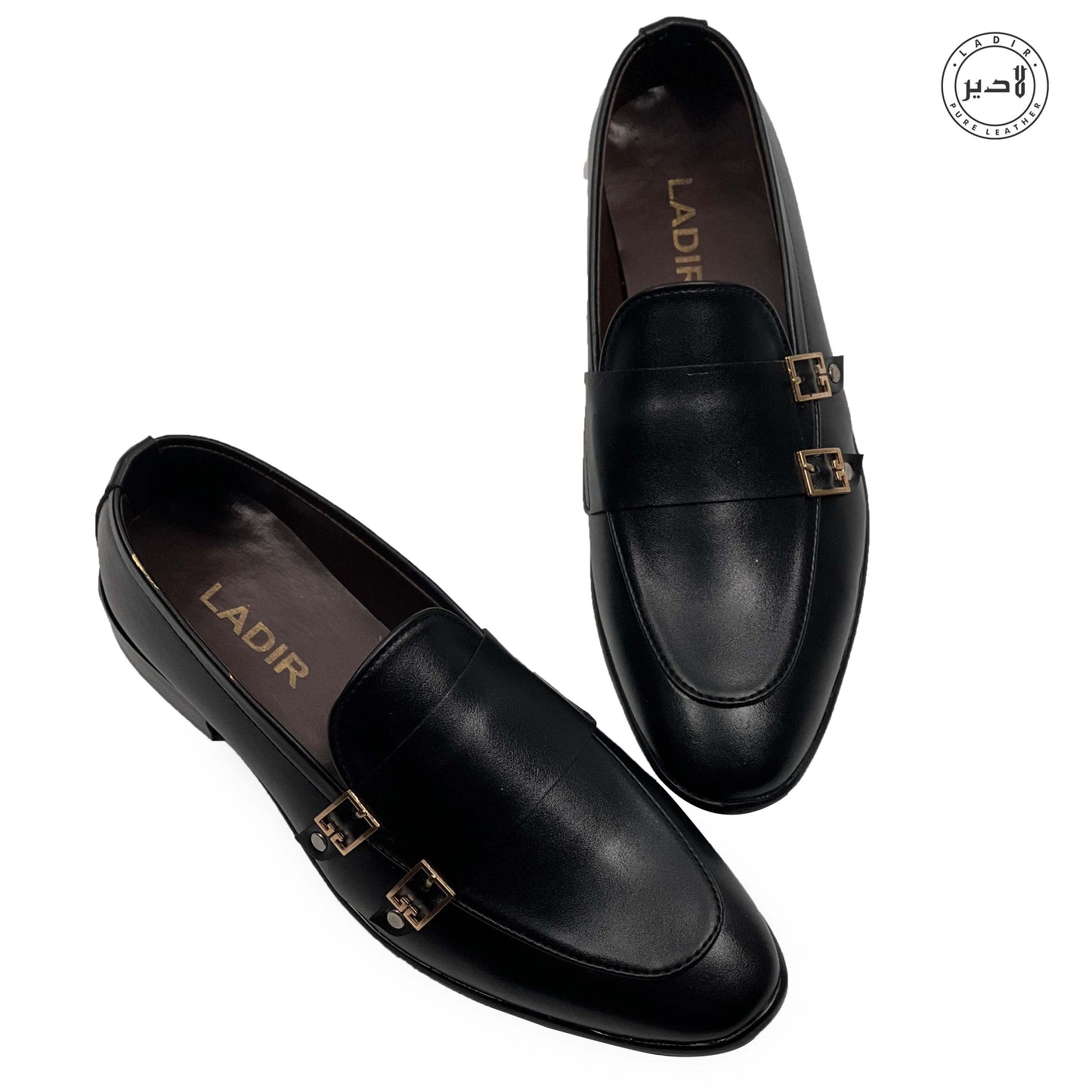 Close-up of the LOAFER BLACK shoes for men, emphasizing the polished leather texture and refined stitching.