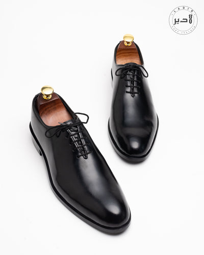 perfect pair of Oxy black formal shoes for men in Pakistan for your everyday wear by Ladir Store.