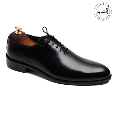 Oxy black formal shoes for men in Pakistan for your comfortable  everyday wear by Ladir Store.